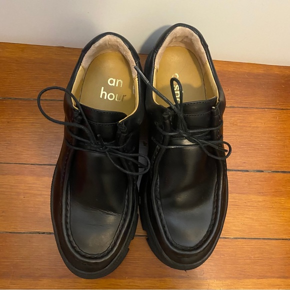 An Hour and a Shower Leather Oxfords - Picture 3 of 8